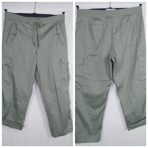 DKNY Pure Green Cargo Pants Medium Outdoor NWT